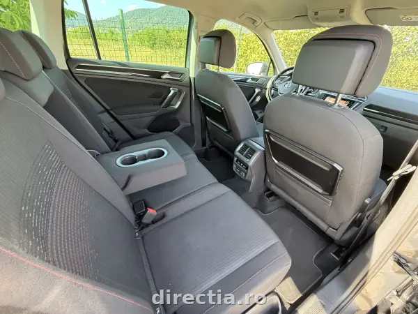 Poza anunț 36