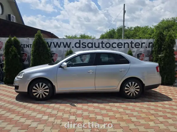 Poza anunț 13