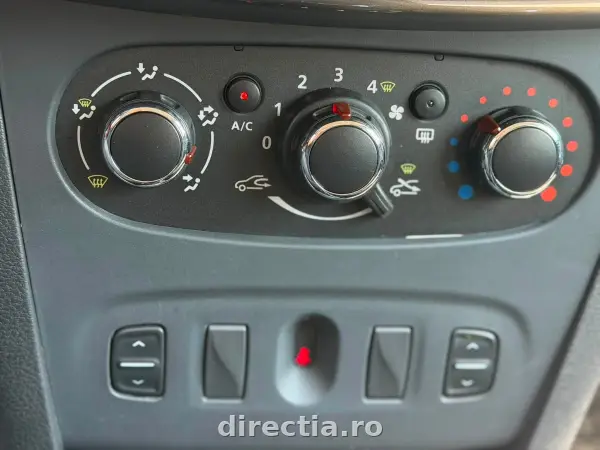 Poza anunț 32
