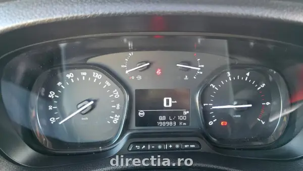 Poza anunț 19