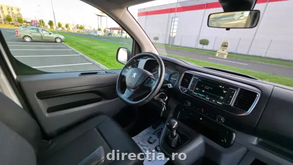 Poza anunț 18