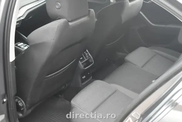 Poza anunț 16
