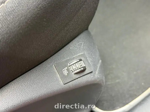 Poza anunț 12