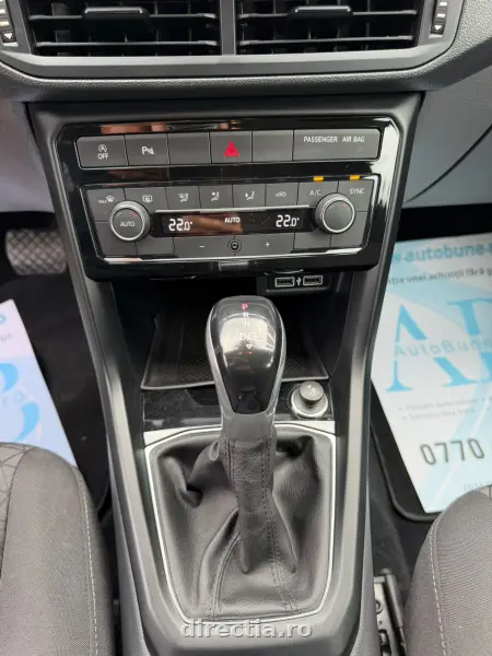 Poza anunț 12