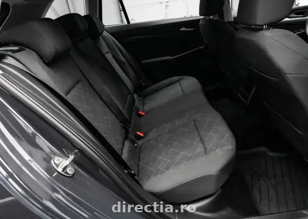 Poza anunț 16