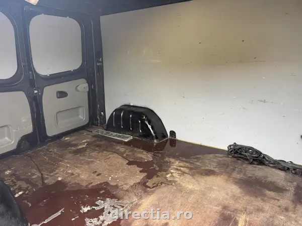 Poza anunț 17