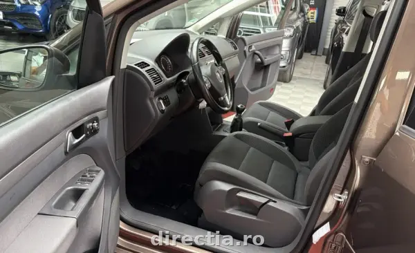Poza anunț 36