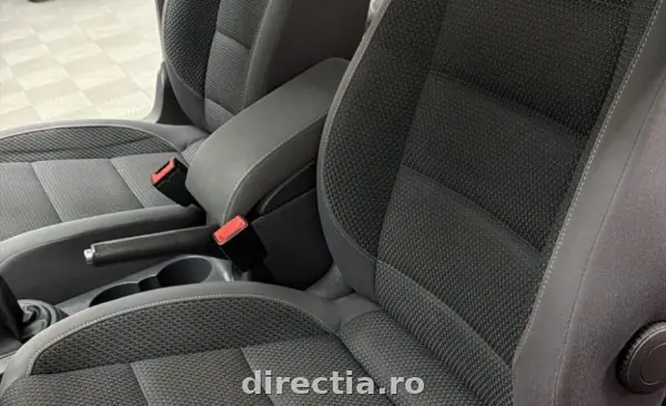 Poza anunț 32