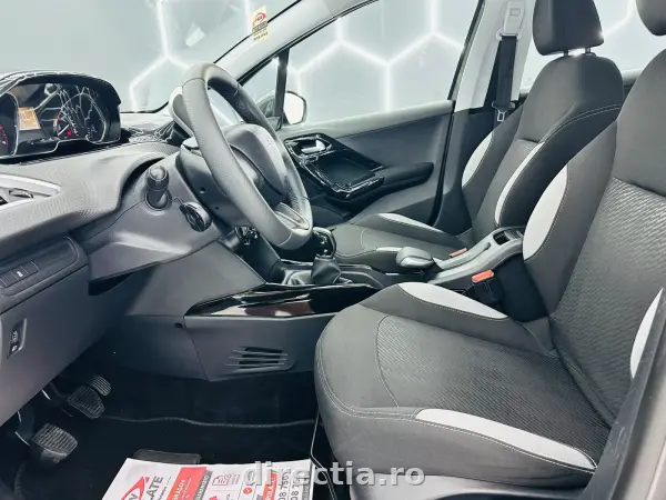 Poza anunț 11