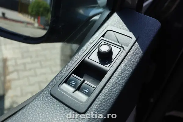 Poza anunț 17