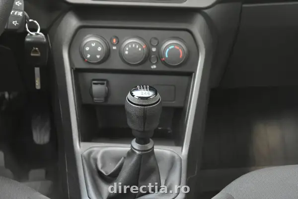 Poza anunț 17