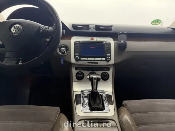 Poza anunț 12