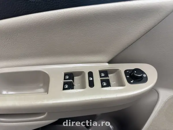 Poza anunț 14