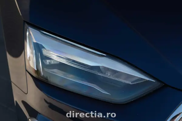 Poza anunț 12