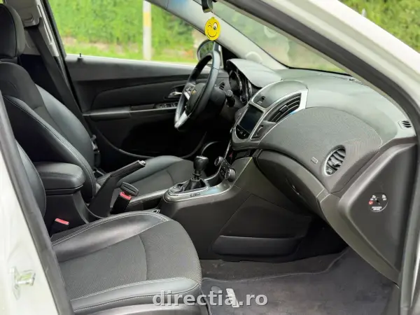 Poza anunț 8