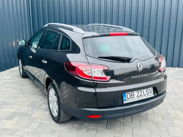 Poza anunț 24