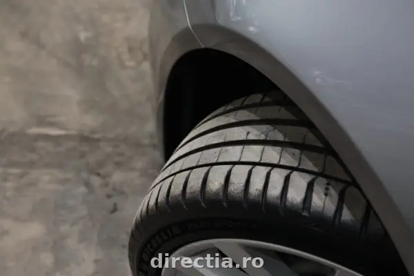 Poza anunț 31
