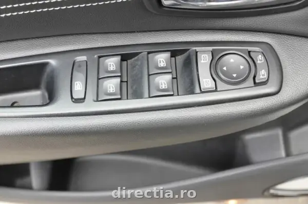 Poza anunț 23
