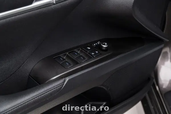 Poza anunț 26