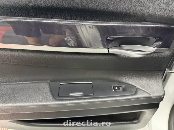 Poza anunț 11