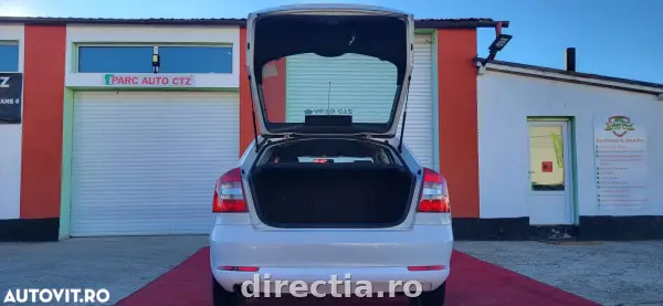 Poza anunț 12