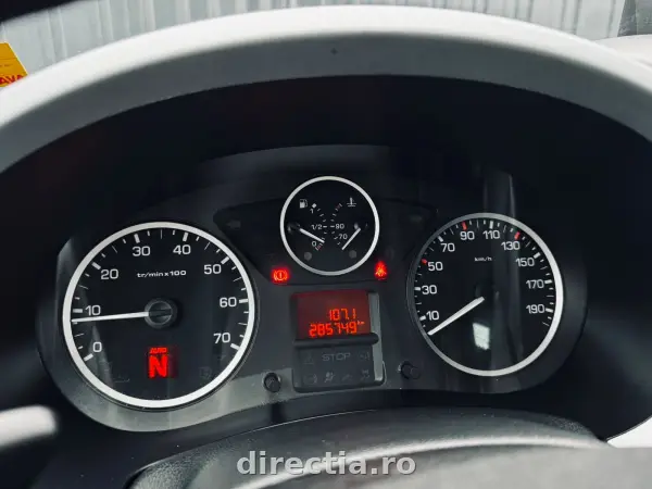 Poza anunț 12