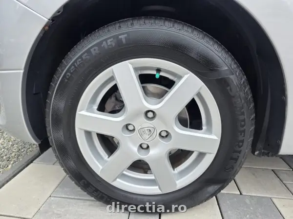Poza anunț 16