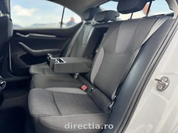 Poza anunț 29