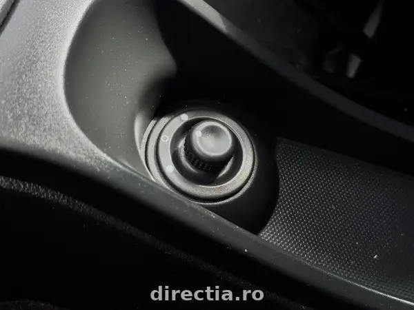 Poza anunț 13