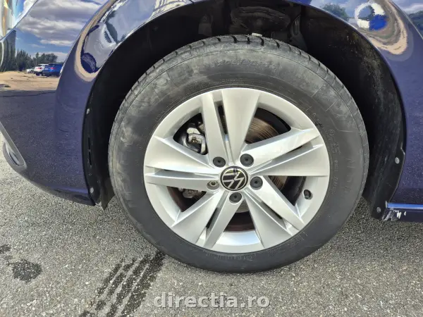 Poza anunț 31