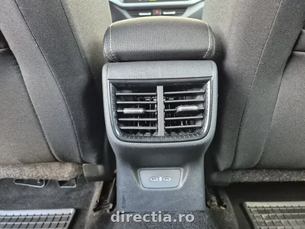 Poza anunț 25
