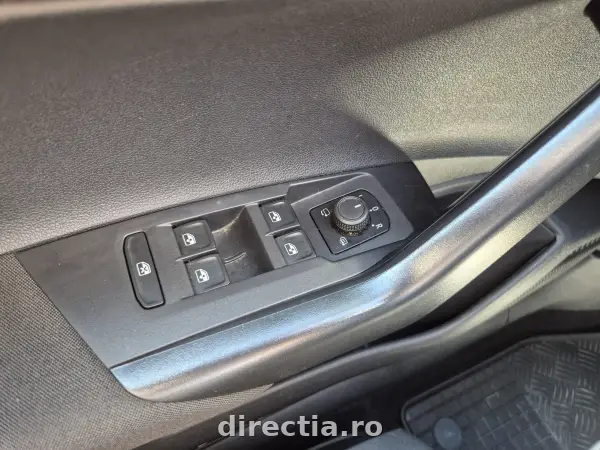 Poza anunț 18
