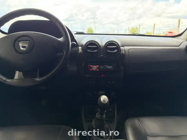 Poza anunț 12