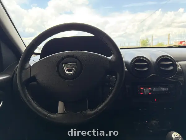 Poza anunț 13