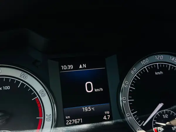 Poza anunț 13