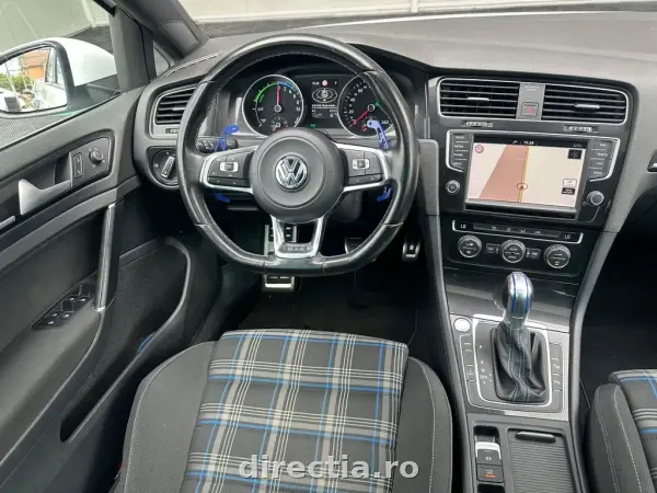 Poza anunț 12