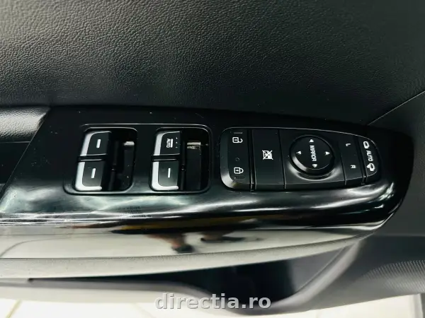 Poza anunț 11