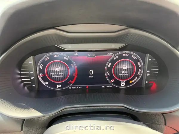 Poza anunț 12