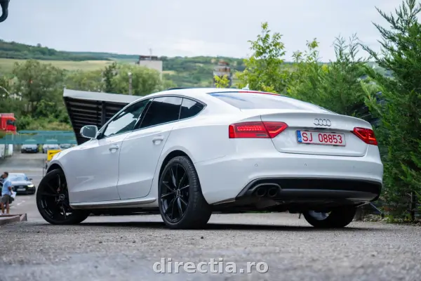 Poza anunț 21