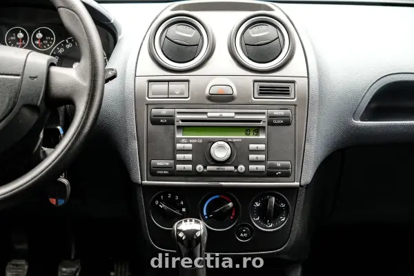 Poza anunț 10