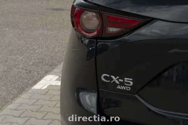 Poza anunț 32