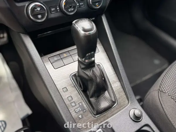 Poza anunț 25