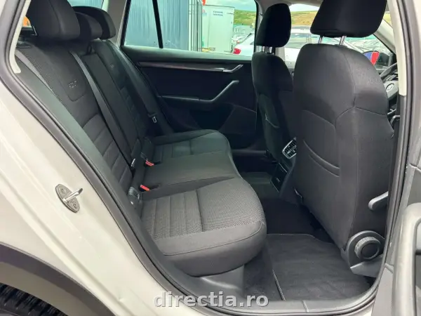 Poza anunț 28