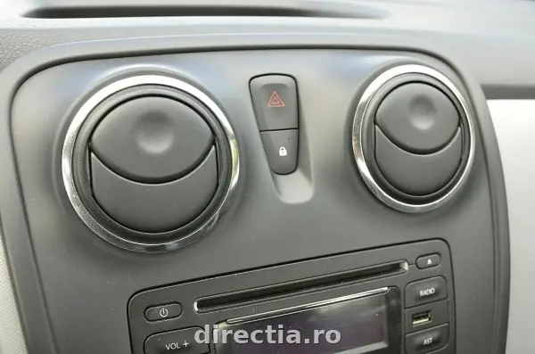 Poza anunț 28