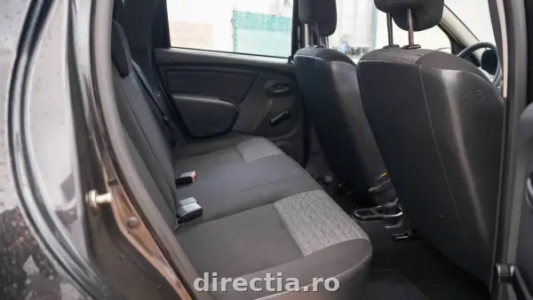 Poza anunț 14