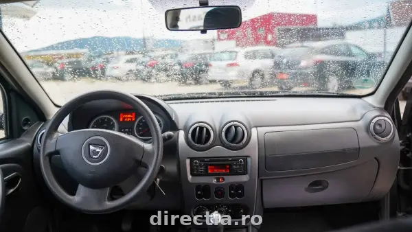 Poza anunț 12