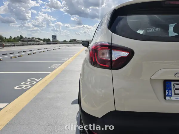 Poza anunț 25