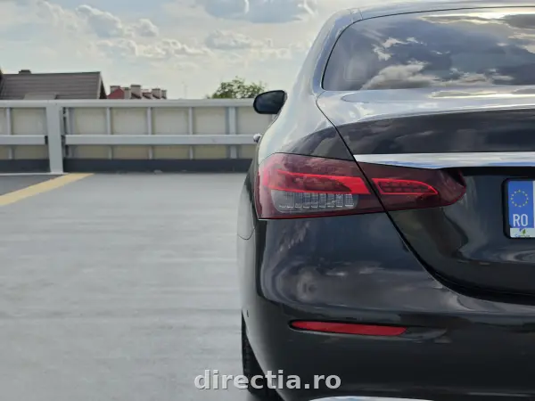 Poza anunț 35