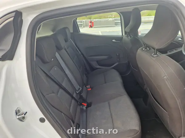 Poza anunț 25