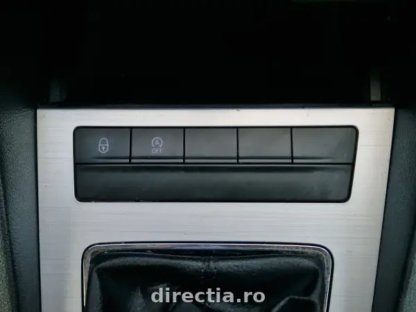Poza anunț 30